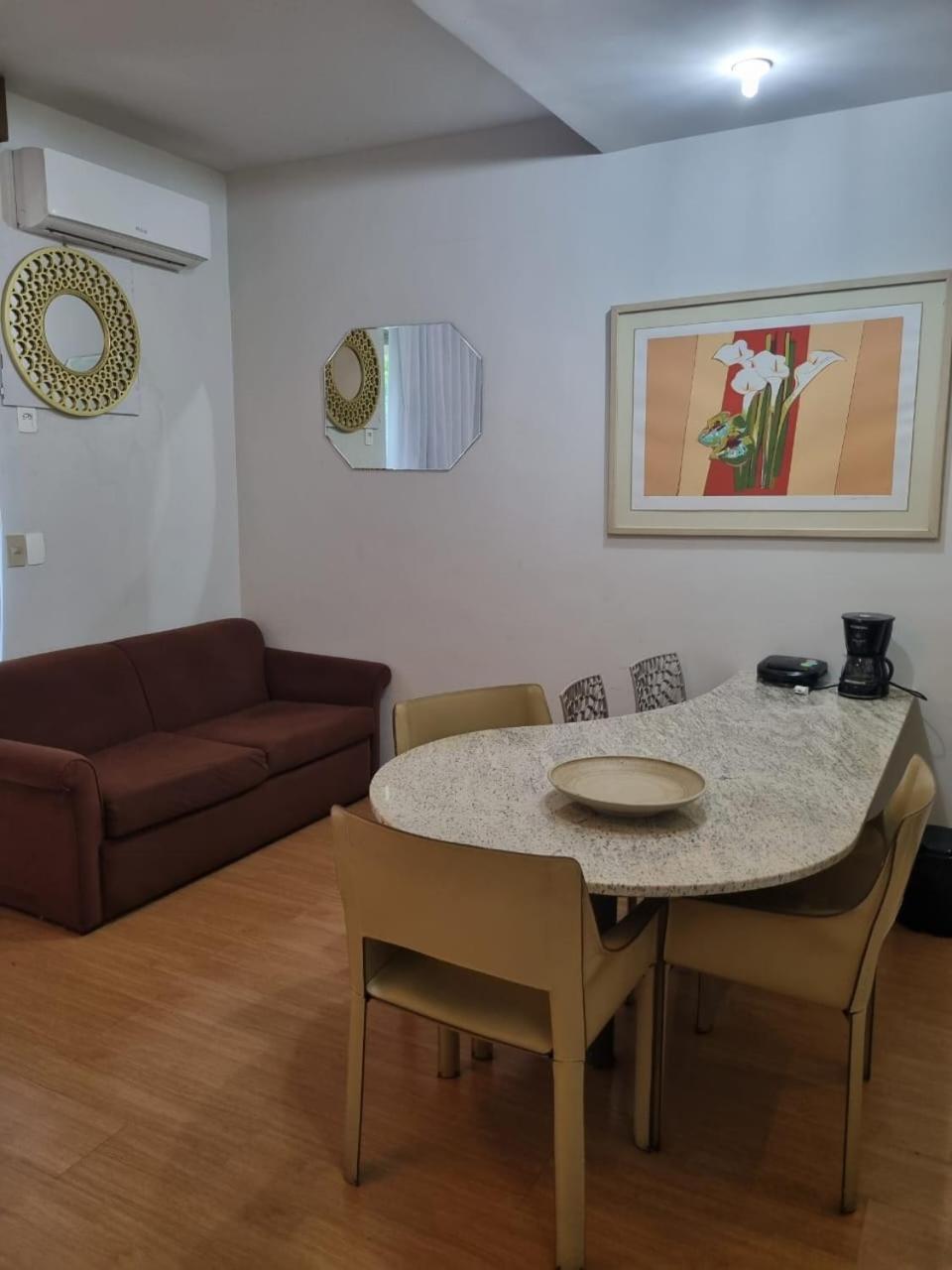 Sofisticacao Na Savassi Apartment เบโลโอรีซอนชี ภายนอก รูปภาพ