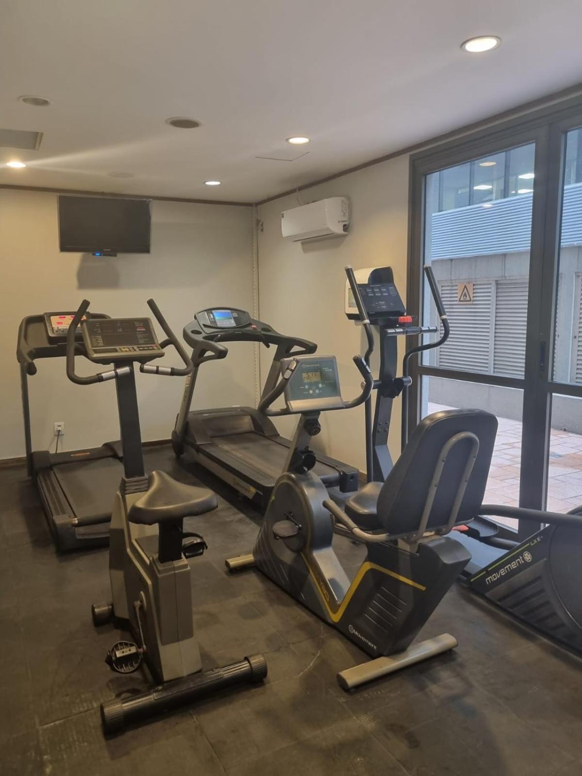 Sofisticacao Na Savassi Apartment เบโลโอรีซอนชี ภายนอก รูปภาพ